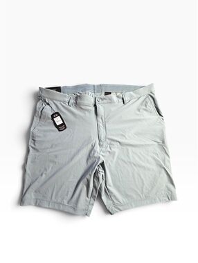 Greg Norman men’s gray 42 lightweight performance stretch shorts NWT